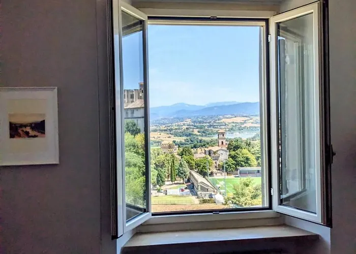 Attico Delle Arvolte * نارني