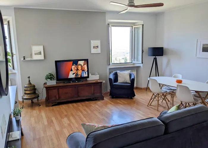 Attico Delle Arvolte شقة